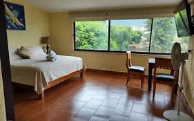 Hotel Quinta Del Sol